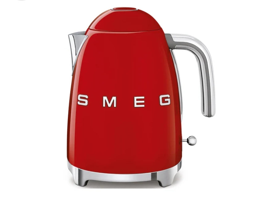 Smeg Retro kettle 1.7Lt Red
